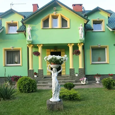 W Zieleni ポラニツァ・ズドゥルイ