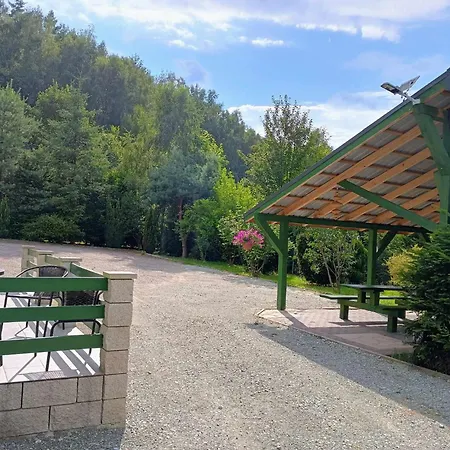 W Zieleni ホームステイ *